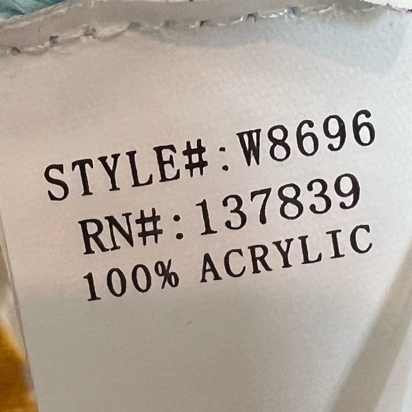 SOLD Altar’d State Crochet Knit Colorful Vibrant Boho Sleeveless Crop Top Small - Picture 7 of 7